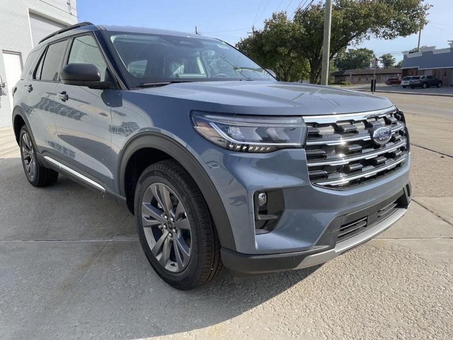 new 2025 Ford Explorer car, priced at $45,004