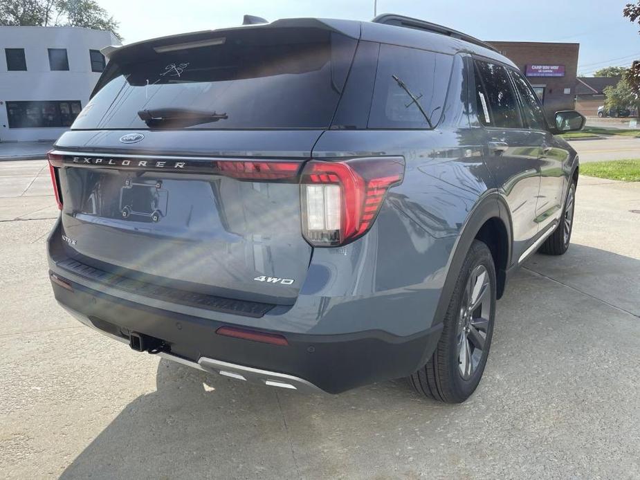 new 2025 Ford Explorer car, priced at $45,004