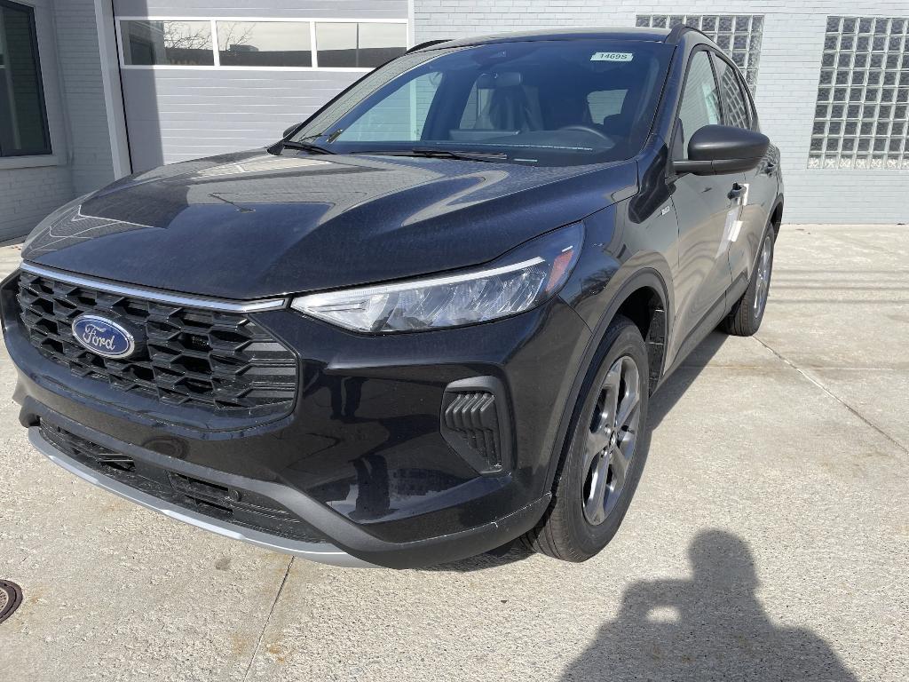new 2025 Ford Escape car, priced at $32,936