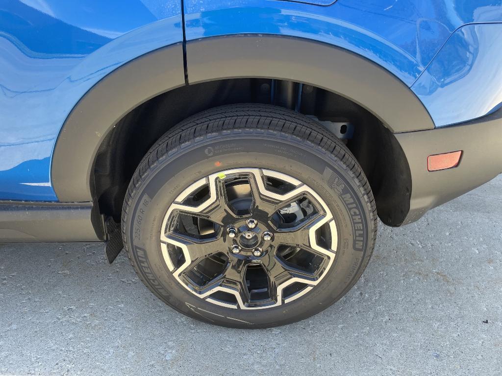 new 2025 Ford Bronco Sport car, priced at $40,447