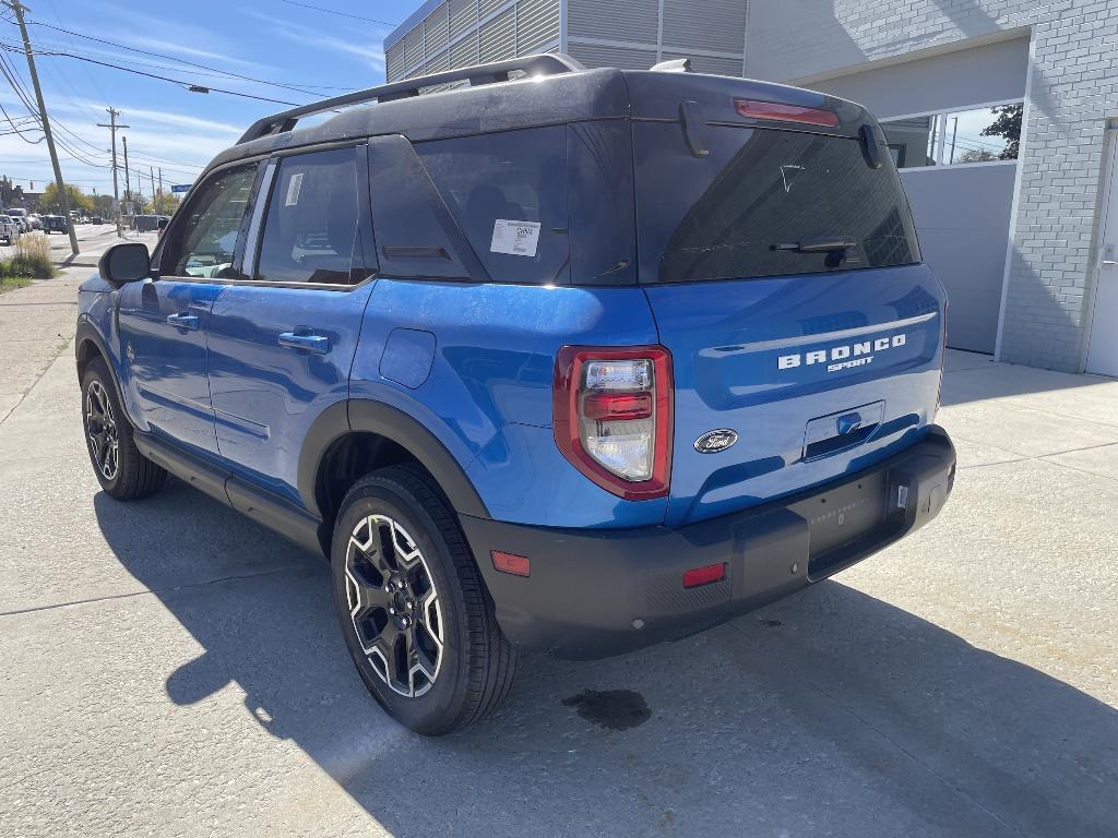 new 2025 Ford Bronco Sport car, priced at $40,447
