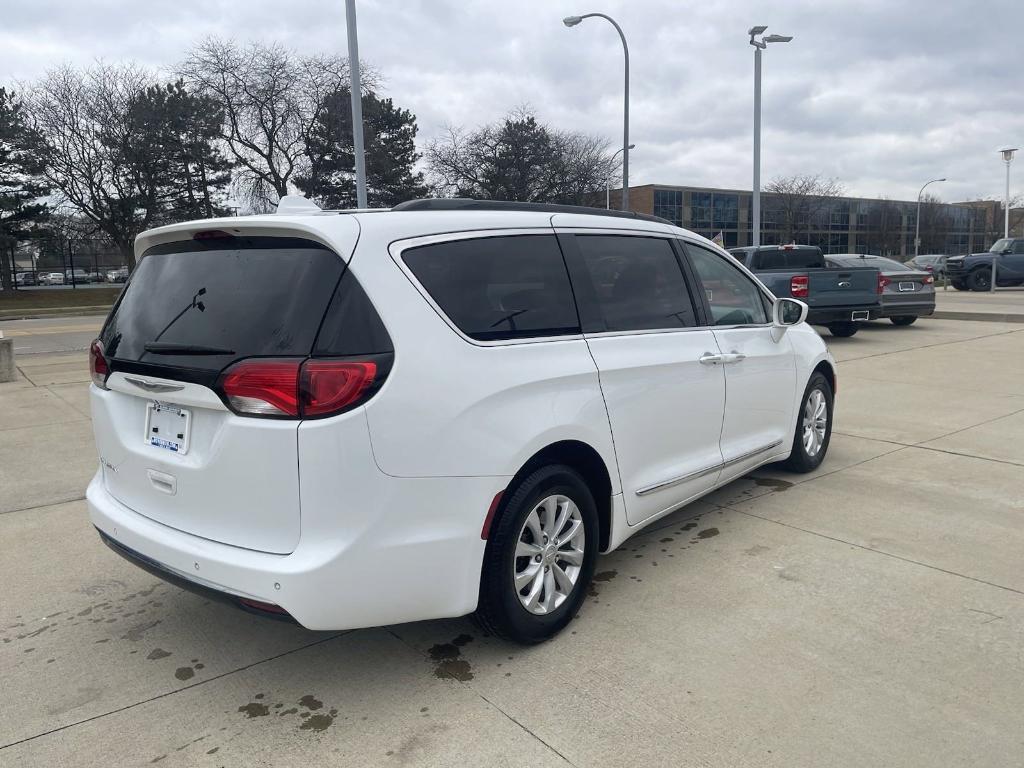 used 2017 Chrysler Pacifica car, priced at $11,999