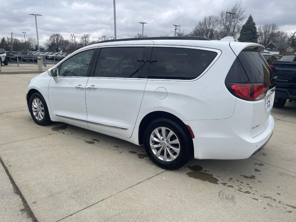 used 2017 Chrysler Pacifica car, priced at $11,999