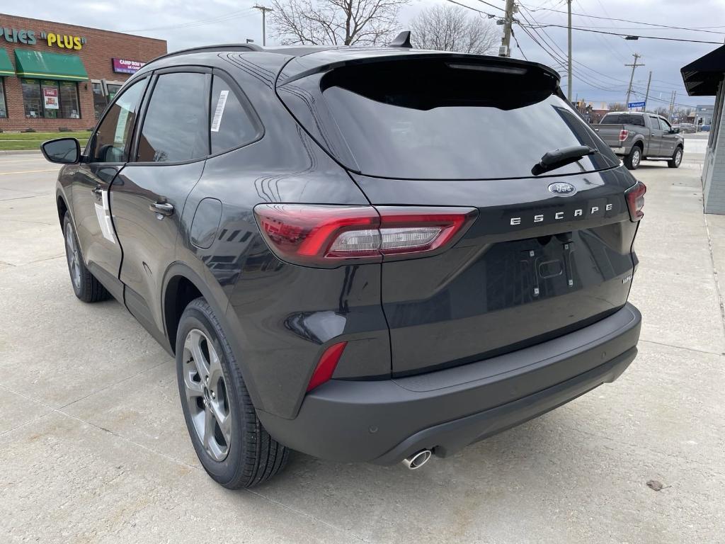 new 2025 Ford Escape car, priced at $32,939