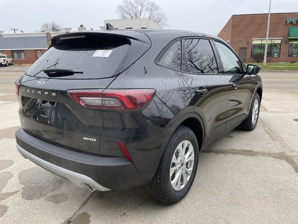 new 2025 Ford Escape car, priced at $31,546