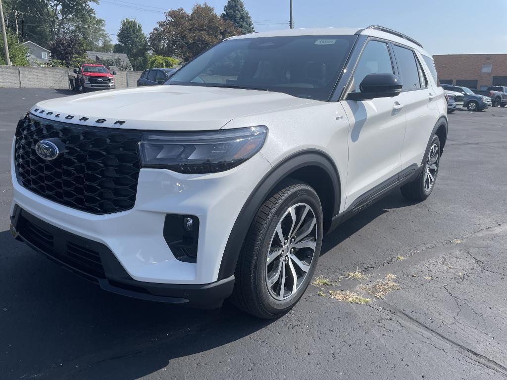 new 2025 Ford Explorer car, priced at $46,833