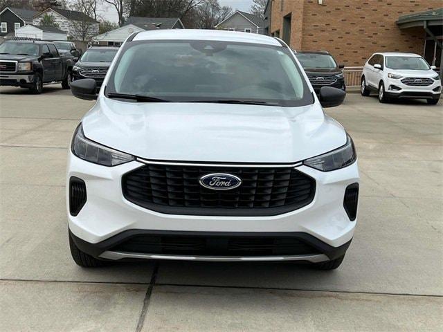used 2023 Ford Escape car, priced at $24,975