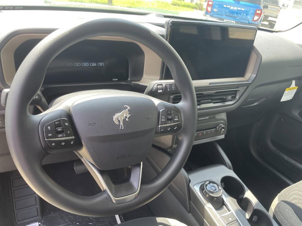 new 2025 Ford Bronco Sport car, priced at $32,057
