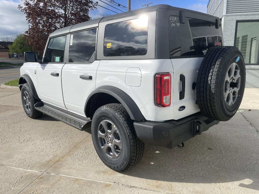 new 2025 Ford Bronco car, priced at $43,533