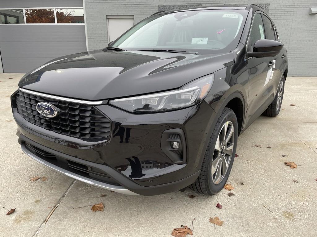 new 2025 Ford Escape car, priced at $38,406