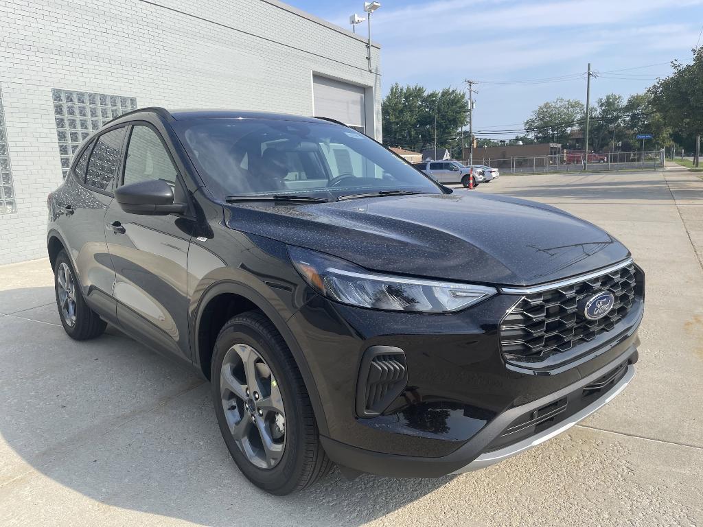 new 2025 Ford Escape car, priced at $34,058