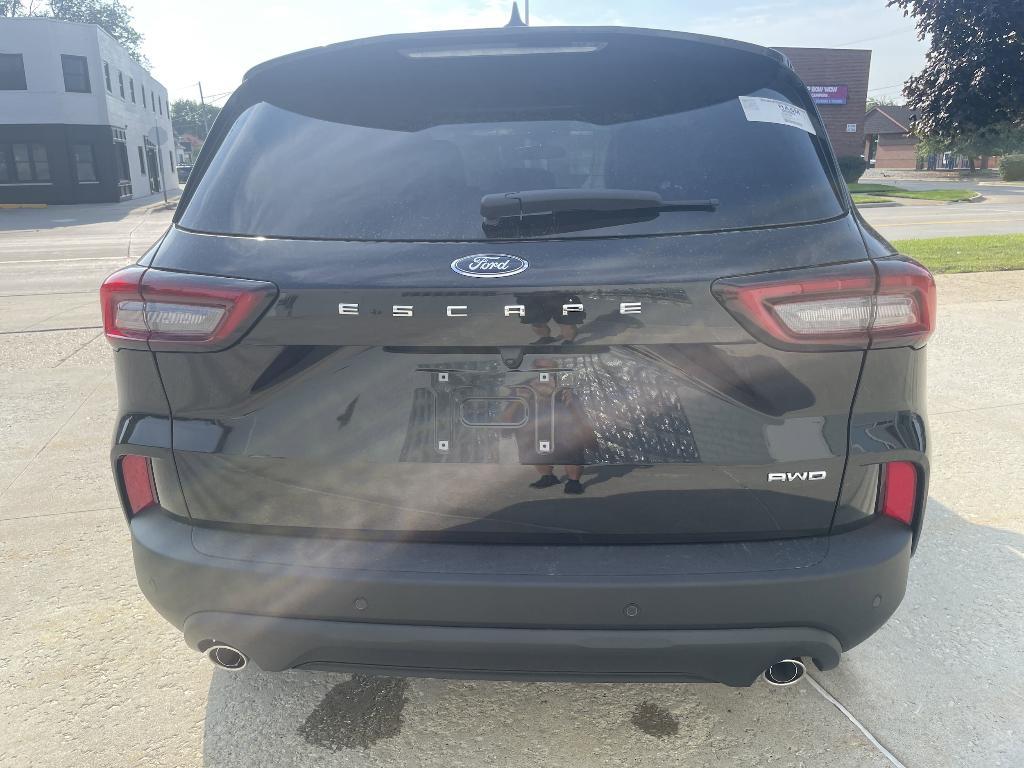 new 2025 Ford Escape car, priced at $34,058