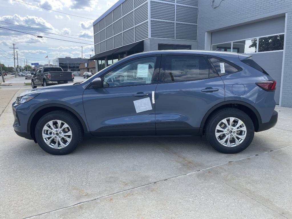 new 2025 Ford Escape car, priced at $33,246