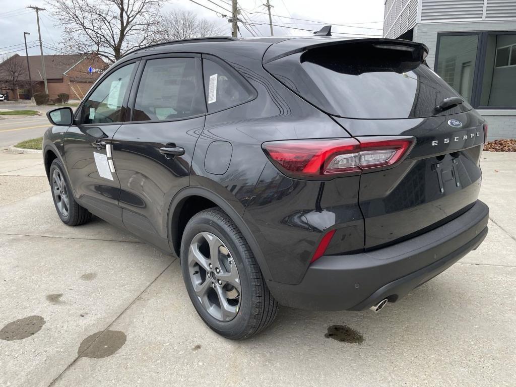 new 2025 Ford Escape car, priced at $32,939