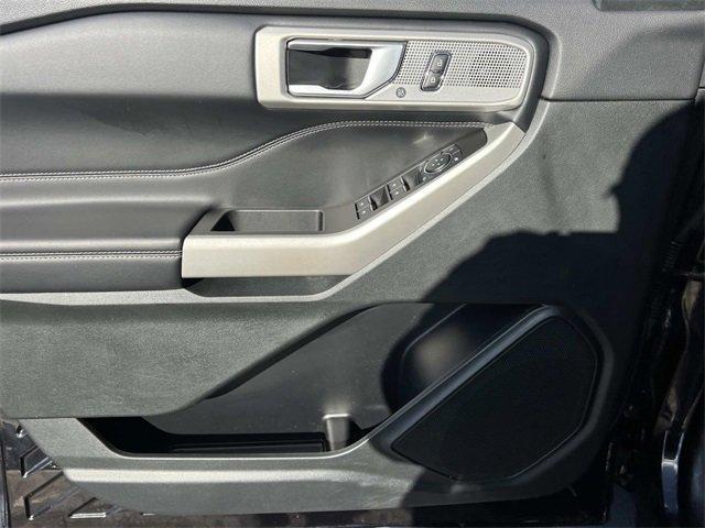 used 2023 Ford Explorer car, priced at $33,925