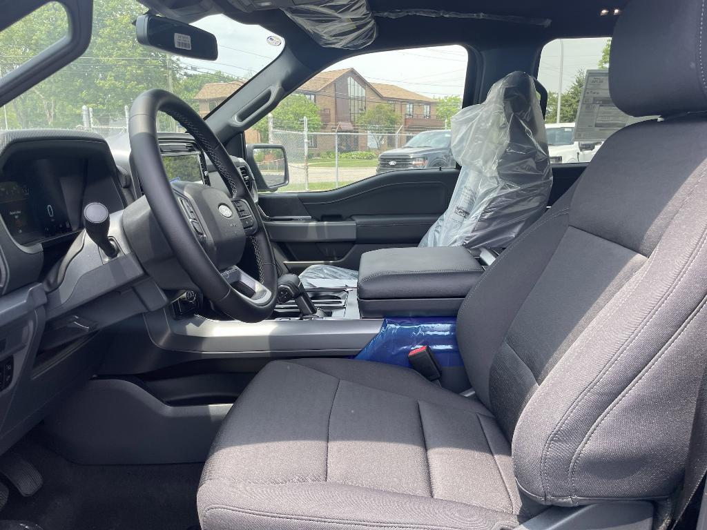 new 2025 Ford F-150 car, priced at $55,912