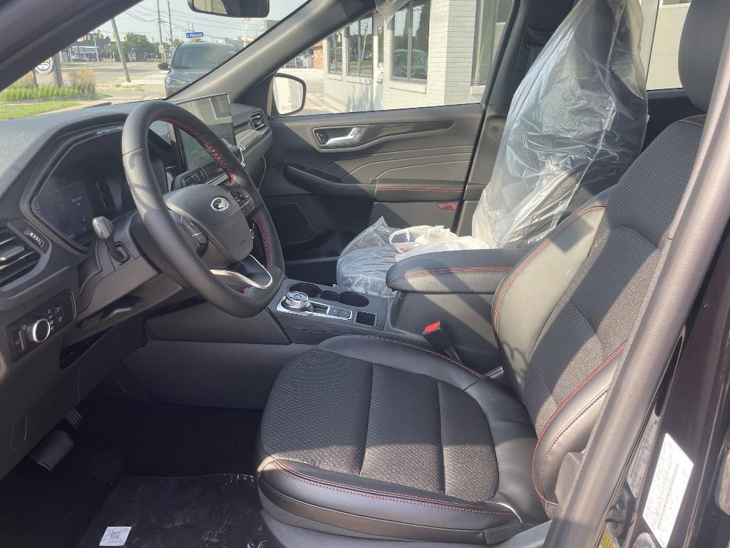 new 2025 Ford Escape car, priced at $35,489