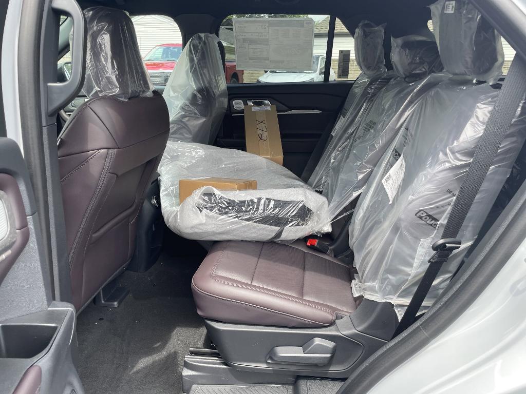 new 2025 Ford Explorer car, priced at $52,341