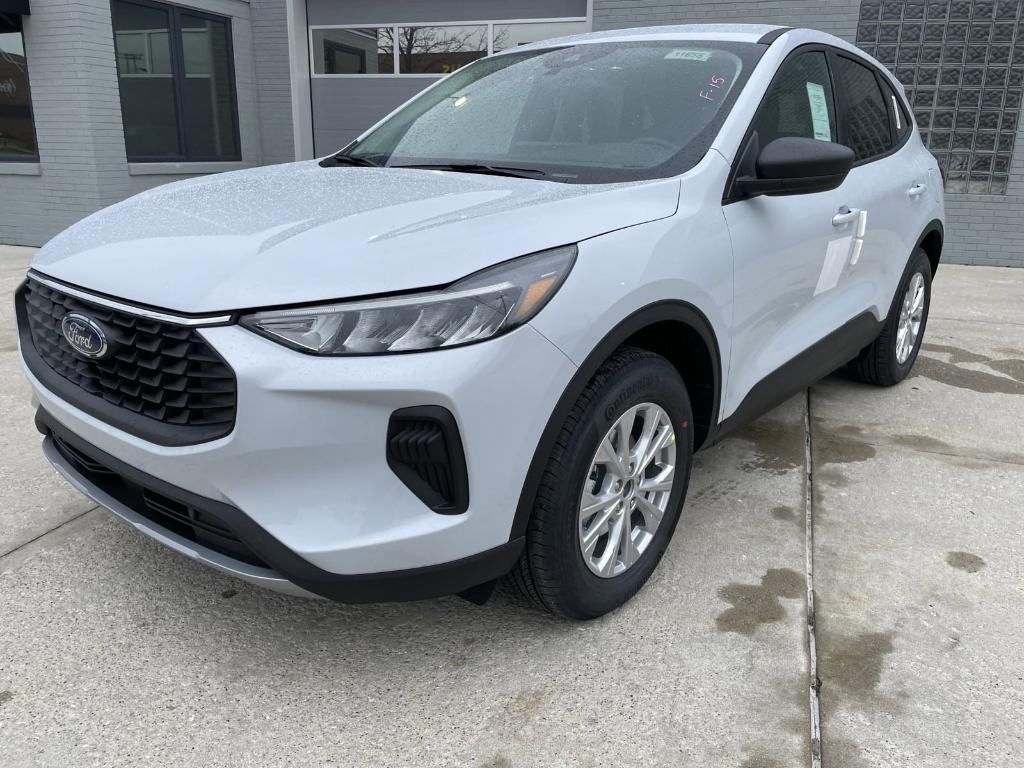 new 2025 Ford Escape car, priced at $31,990