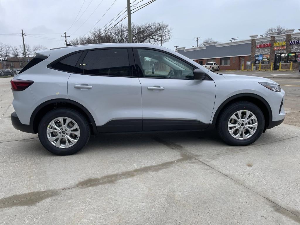 new 2025 Ford Escape car, priced at $31,990