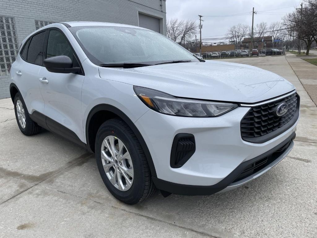 new 2025 Ford Escape car, priced at $31,990