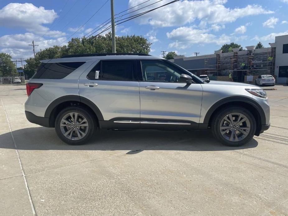 new 2025 Ford Explorer car, priced at $44,561