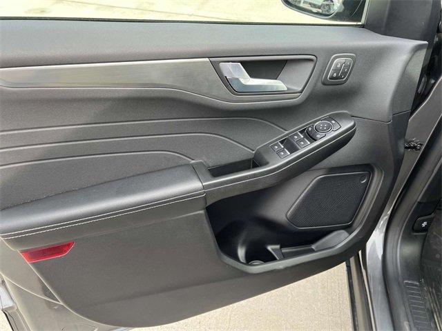 used 2022 Ford Escape car, priced at $28,450