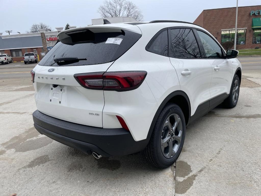 new 2025 Ford Escape car, priced at $34,041