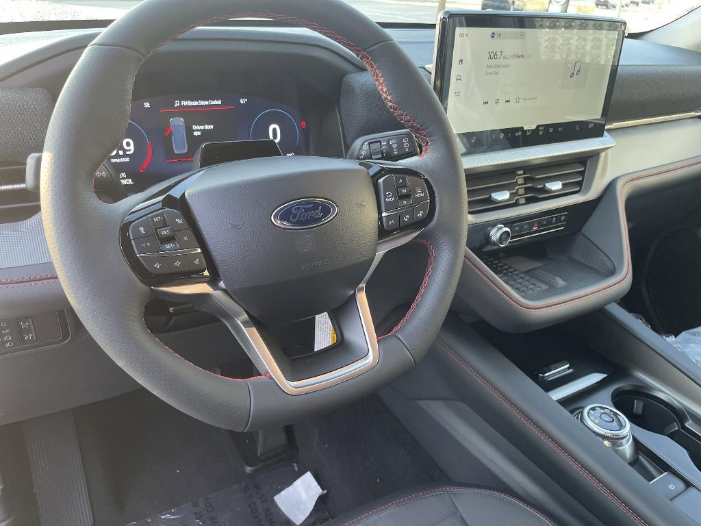 new 2025 Ford Explorer car, priced at $50,567