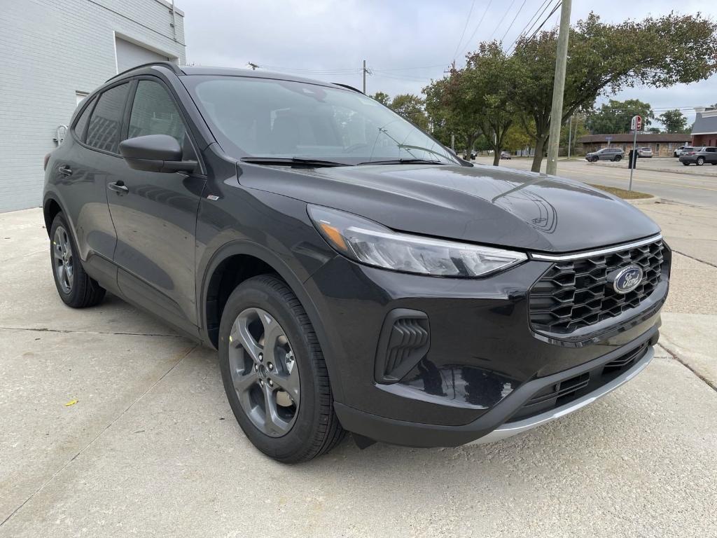 new 2025 Ford Escape car, priced at $32,827