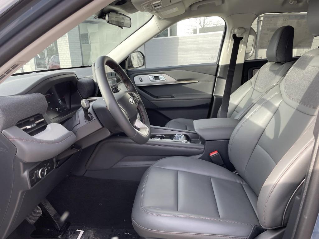 new 2025 Ford Explorer car, priced at $45,530