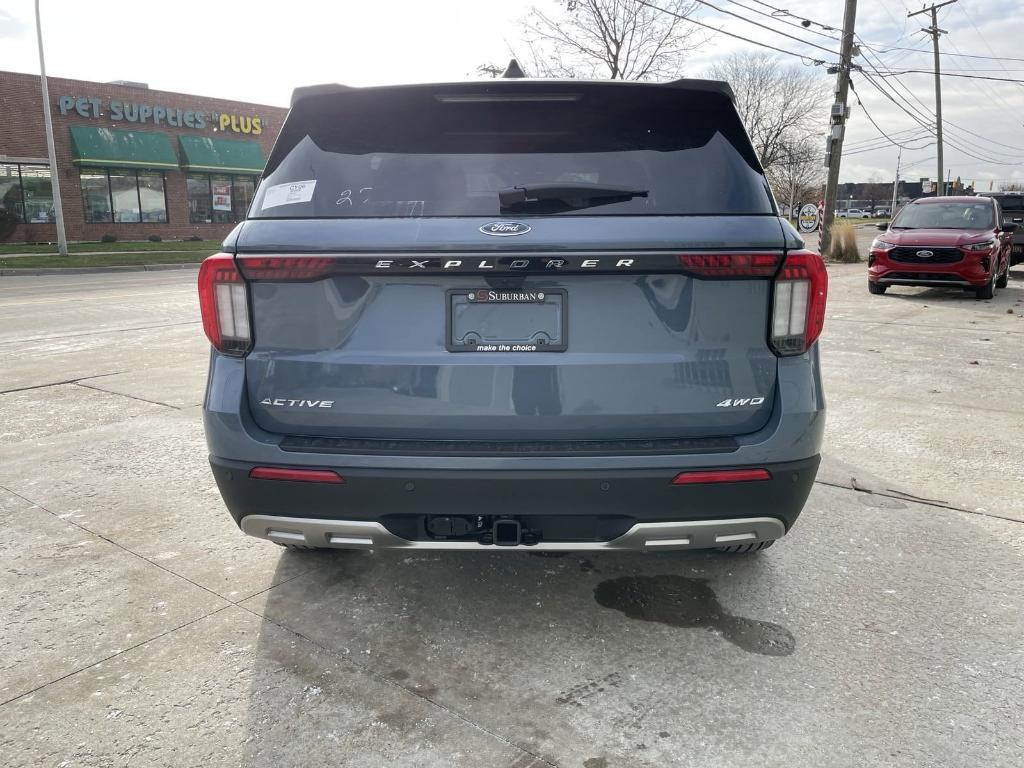 new 2025 Ford Explorer car, priced at $45,530