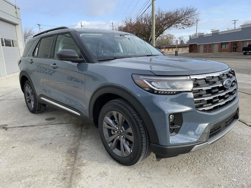 new 2025 Ford Explorer car, priced at $45,530