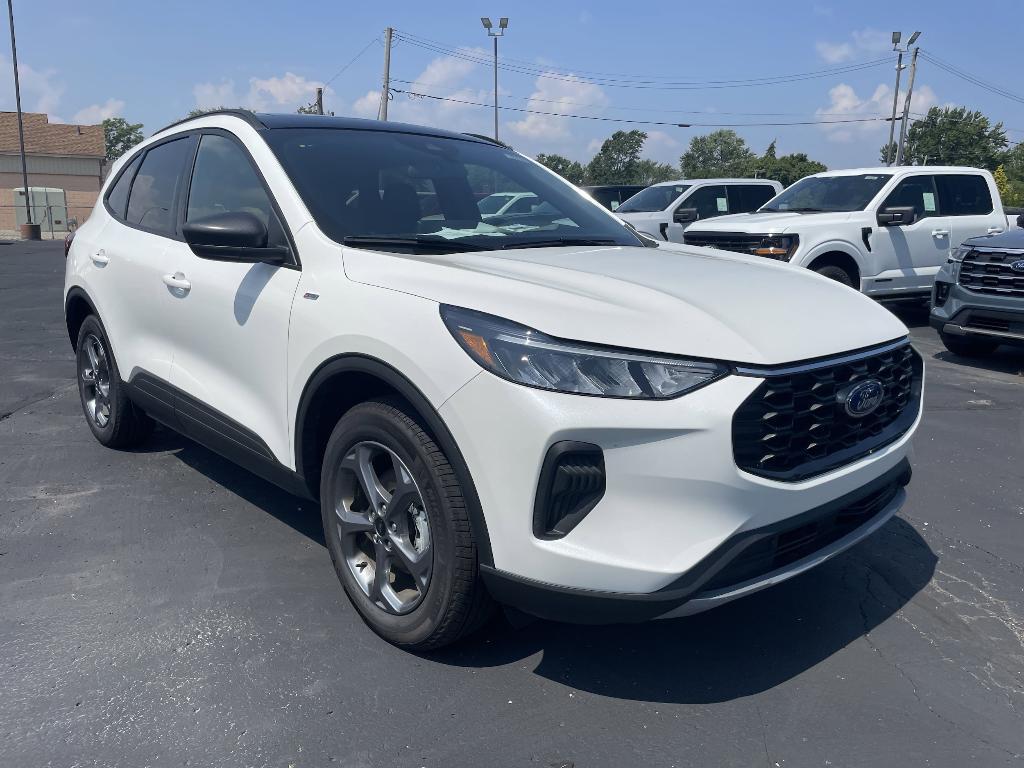 new 2025 Ford Escape car, priced at $35,489