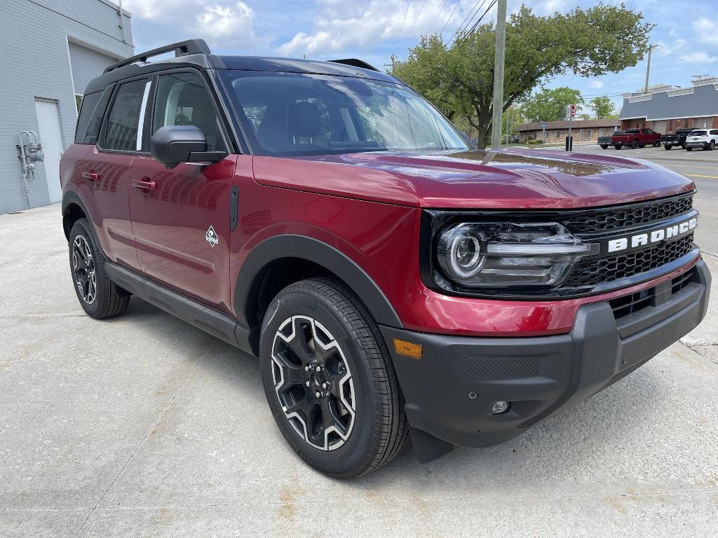 new 2025 Ford Bronco Sport car, priced at $37,310
