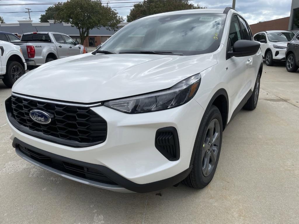 new 2025 Ford Escape car, priced at $33,599