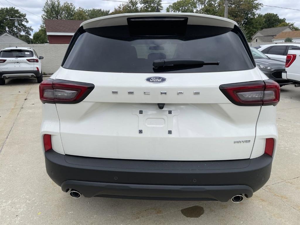 new 2025 Ford Escape car, priced at $33,599