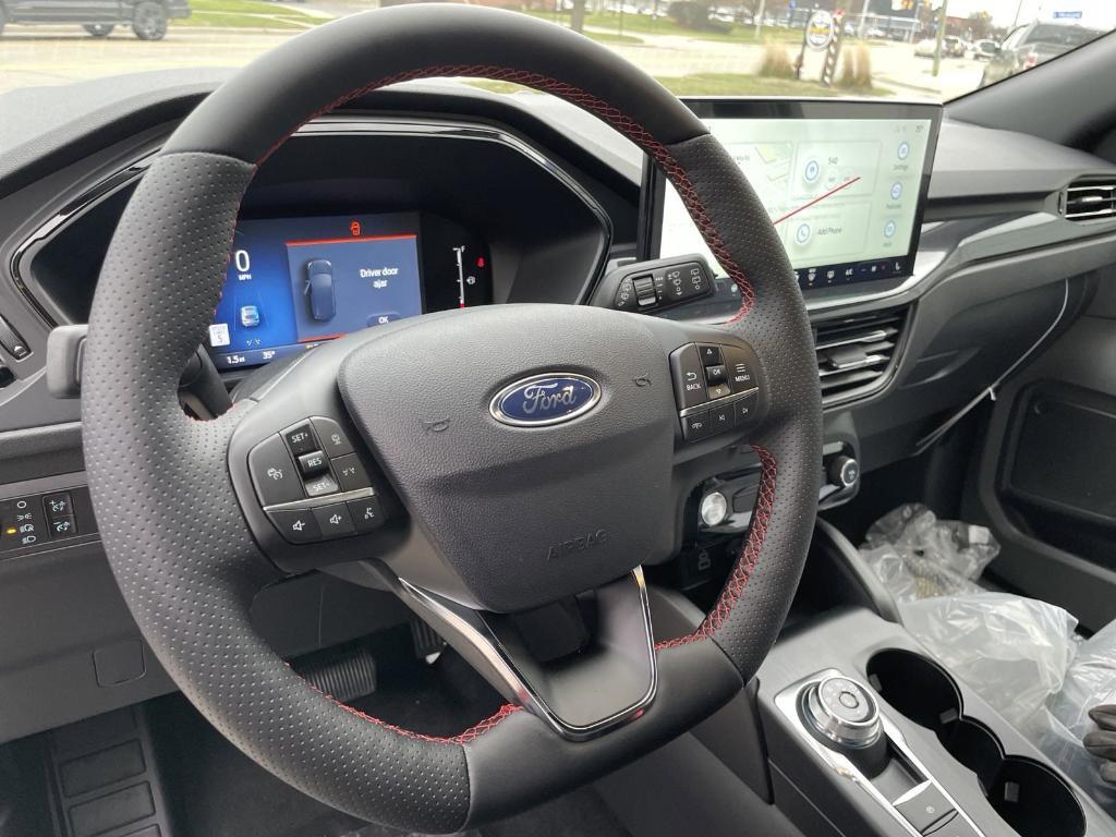 new 2025 Ford Escape car, priced at $33,832