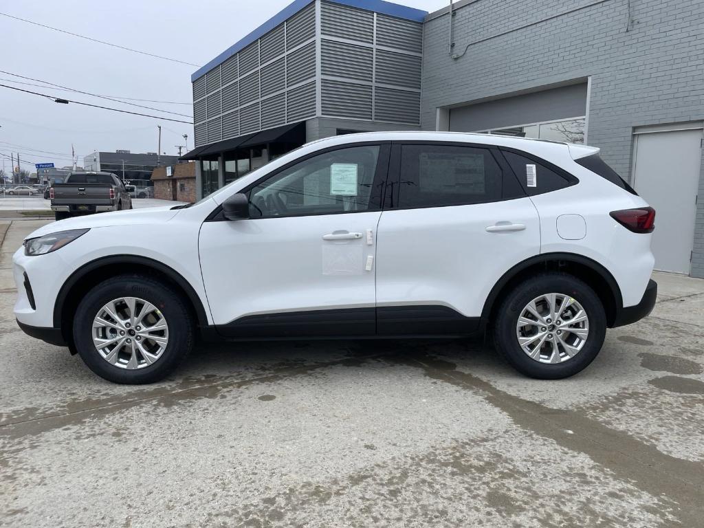 new 2025 Ford Escape car, priced at $30,654