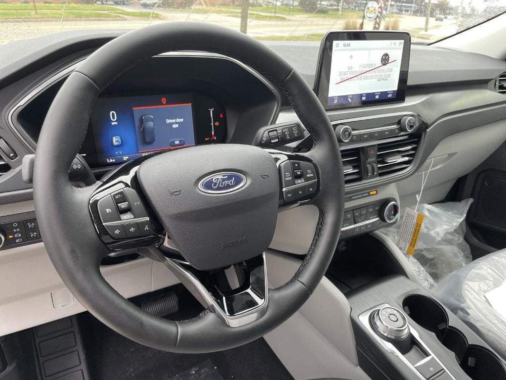 new 2025 Ford Escape car, priced at $30,654