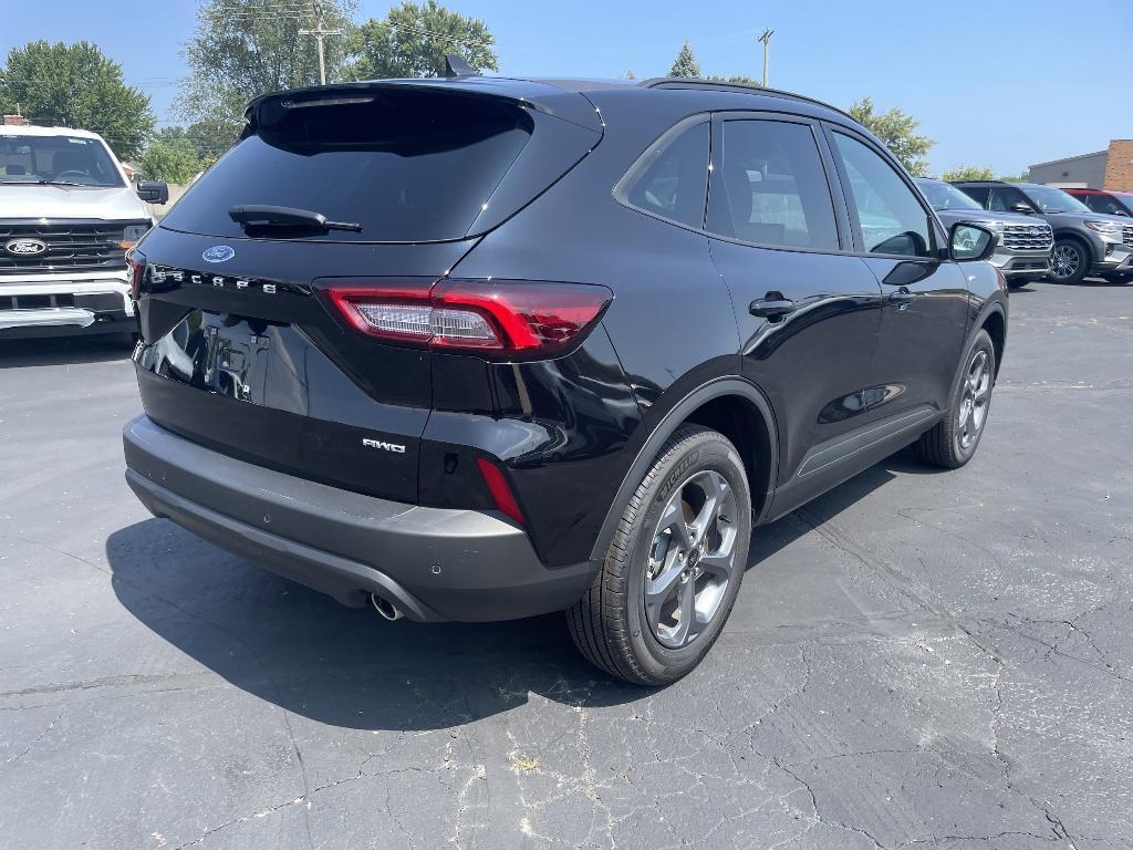 new 2025 Ford Escape car, priced at $32,936