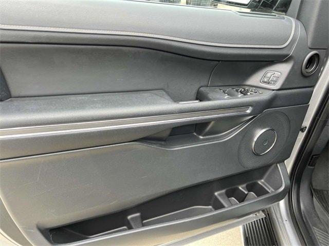 used 2022 Ford Expedition car, priced at $45,955