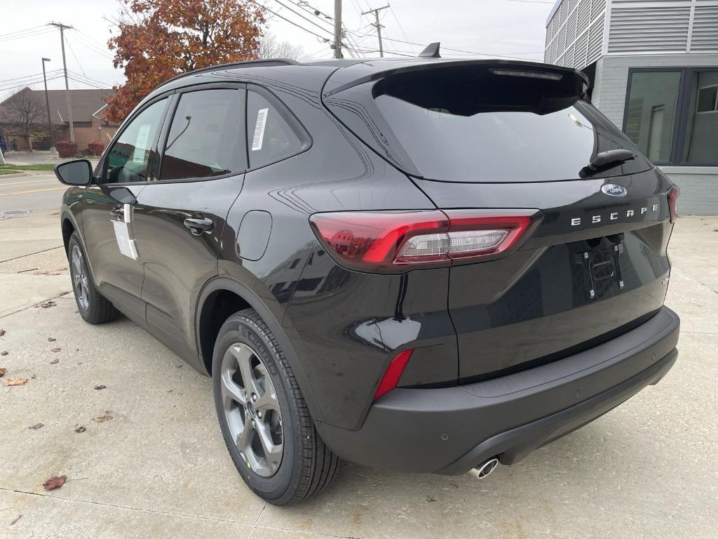 new 2025 Ford Escape car, priced at $32,939