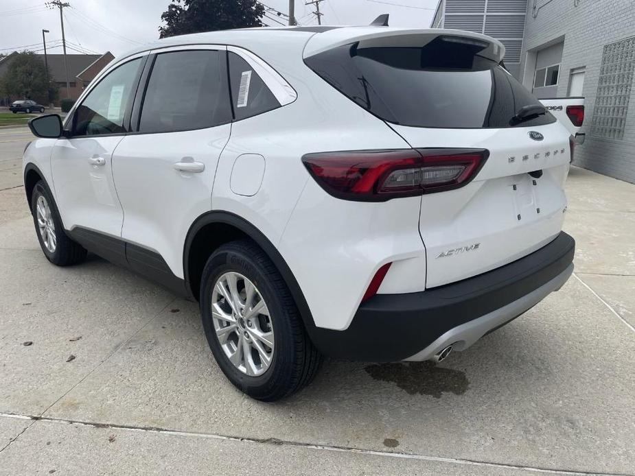 new 2024 Ford Escape car, priced at $31,233