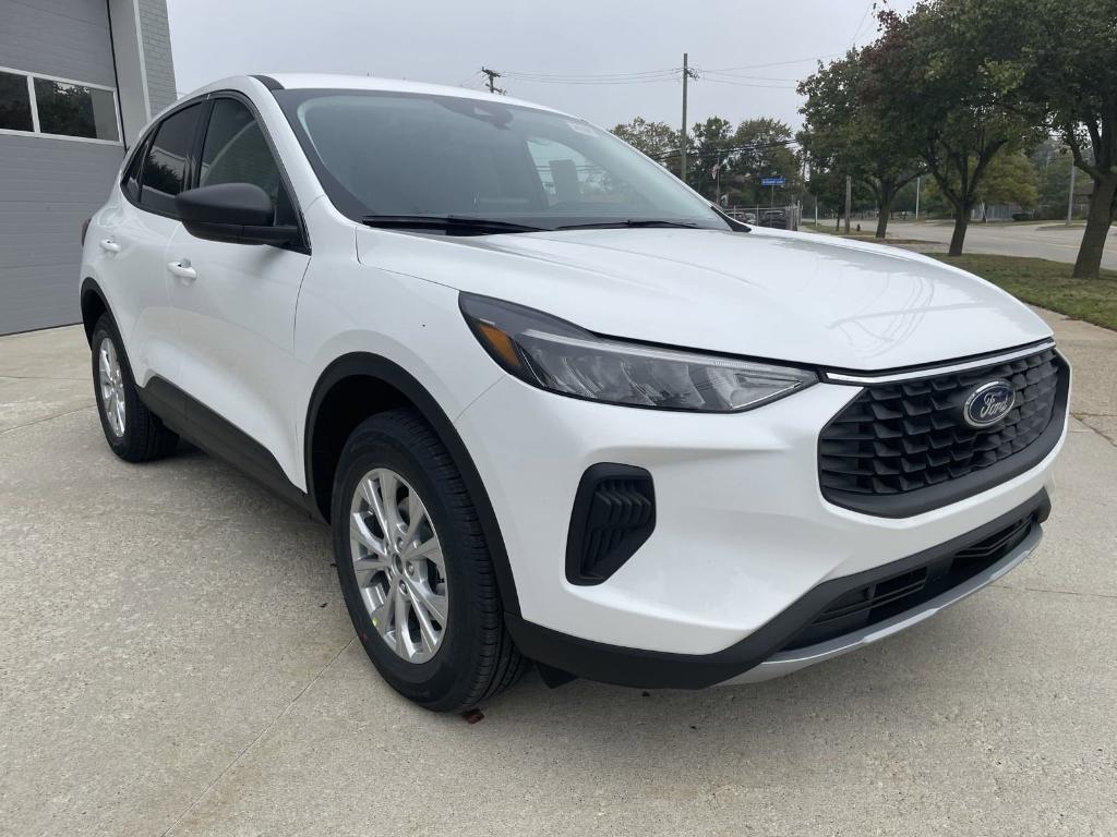 new 2024 Ford Escape car, priced at $31,233