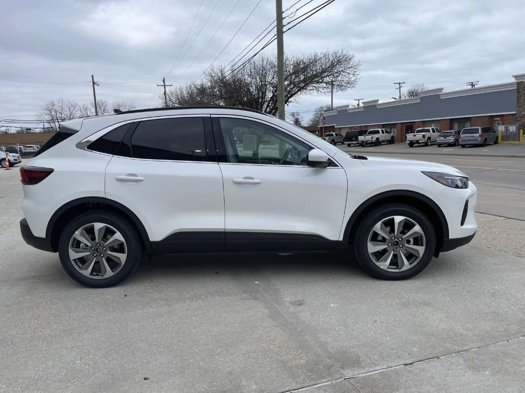 new 2025 Ford Escape car, priced at $39,743