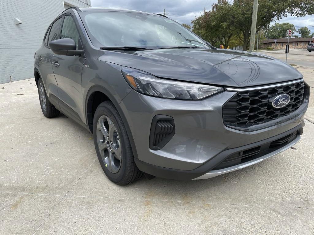 new 2025 Ford Escape car, priced at $32,827