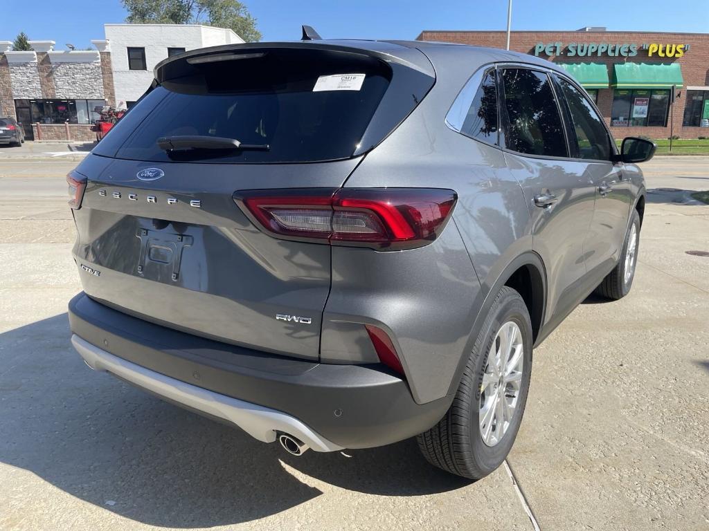 new 2024 Ford Escape car, priced at $31,233