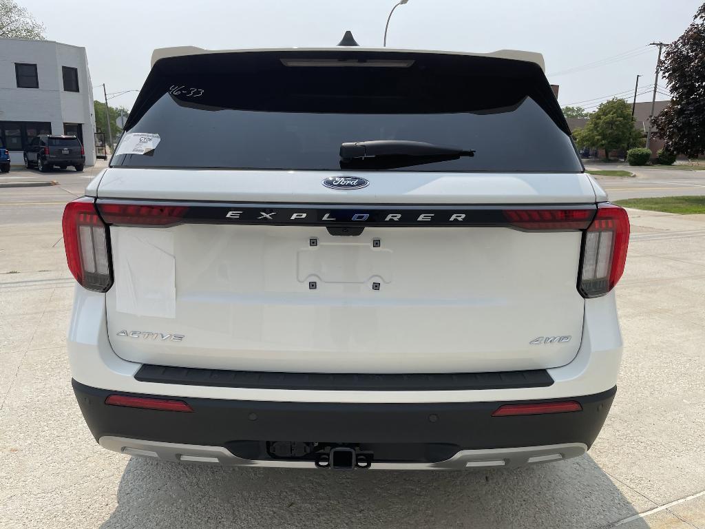 new 2025 Ford Explorer car, priced at $46,222