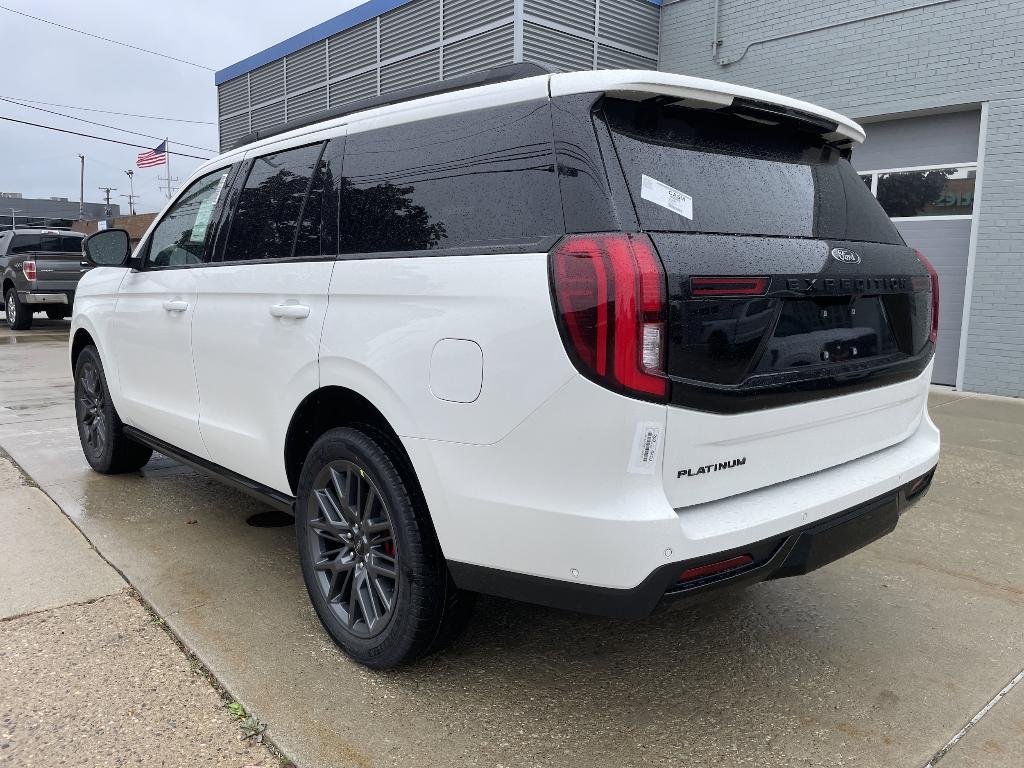new 2025 Ford Expedition car, priced at $88,745